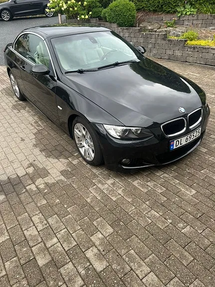 BMW 320I