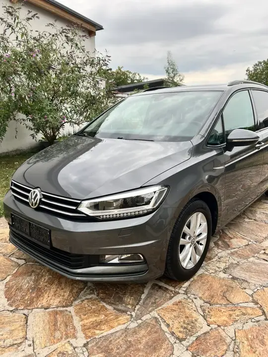 Volkswagen Touran 2016 photo 3