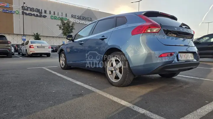 Volvo V40 2014 photo 5