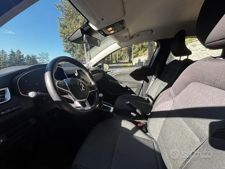 Renault Clio 2021 photo 4
