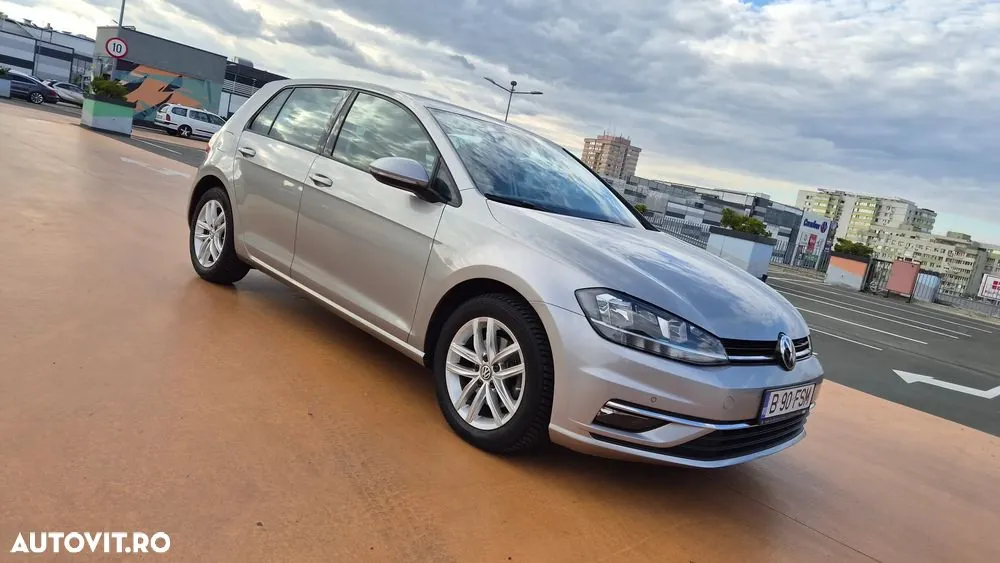 Volkswagen Golf 2017 photo 2