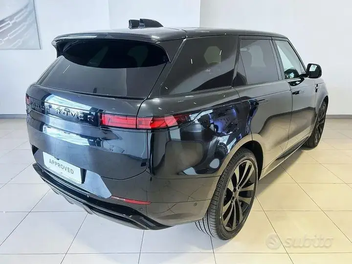 Land Rover Range Rover Sport 2026 photo 2