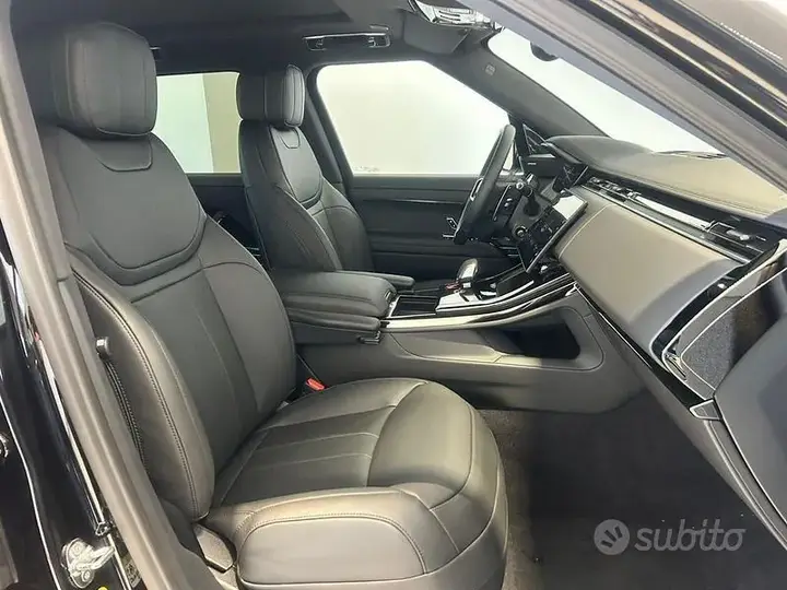 Land Rover Range Rover Sport 2026 photo 3