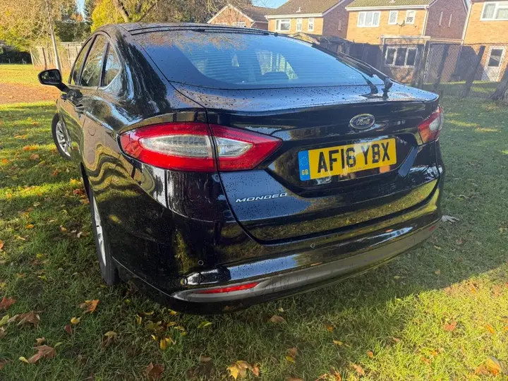 Ford Mondeo 2016 photo 3