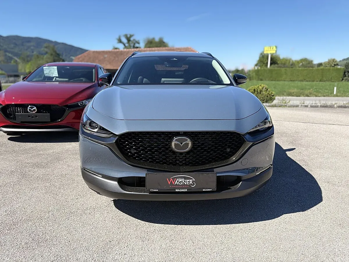 Mazda Cx-30 photo 2