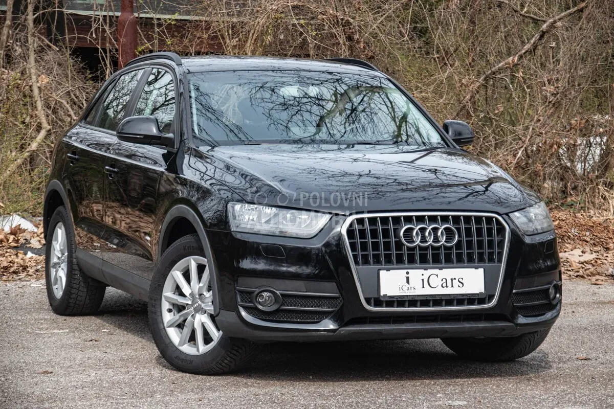Audi Q3 2012 photo 3