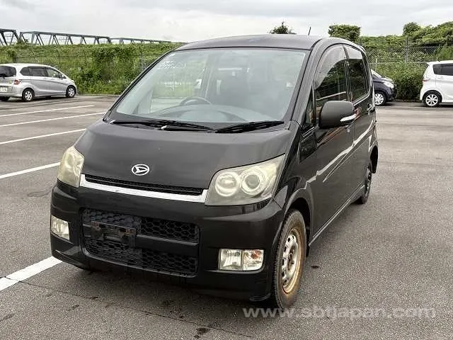 Daihatsu Move 2007 photo 2