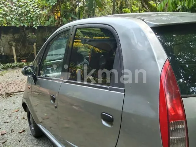 Tata Nano 2011 photo 2