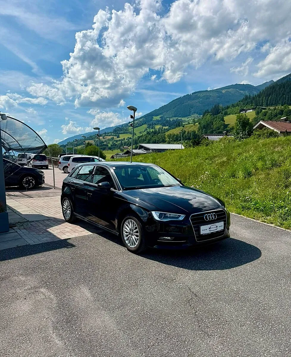 Audi A3 2015 photo 3