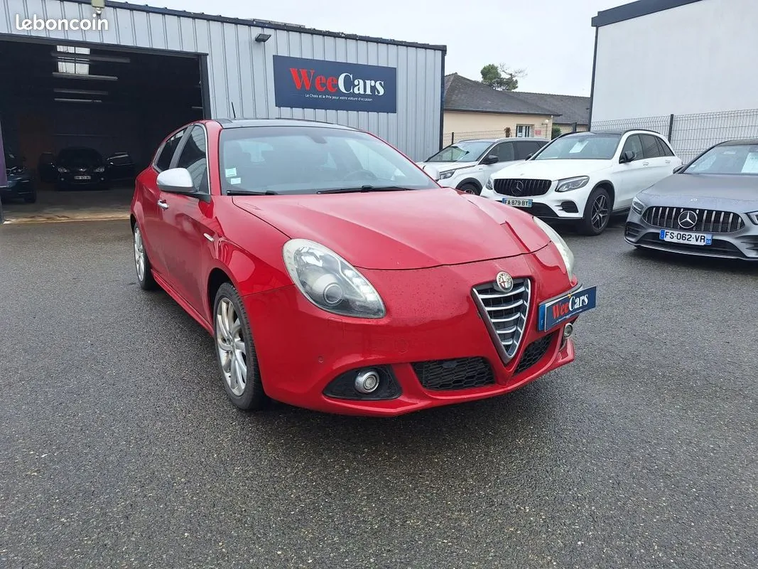 Alfa Romeo Giulietta 2013 photo 3