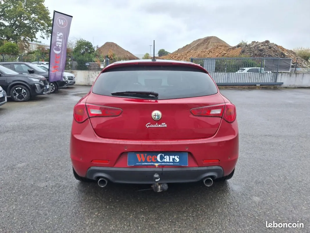 Alfa Romeo Giulietta 2013 photo 5