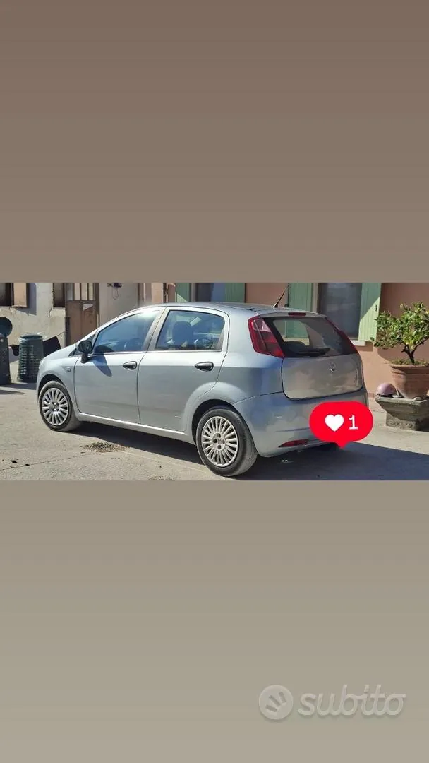 Fiat Grande Punto 2006 photo 4