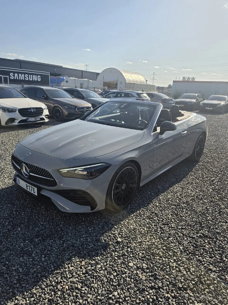 Mercedes-Benz Cle 300
