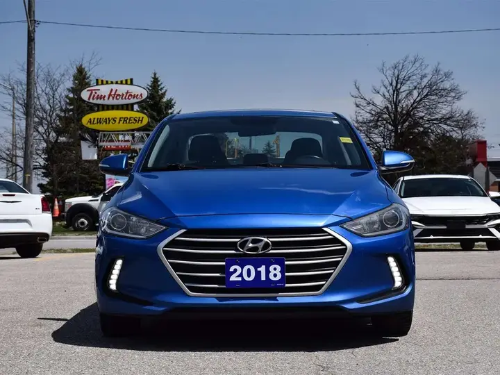Hyundai Elantra 2018 photo 3