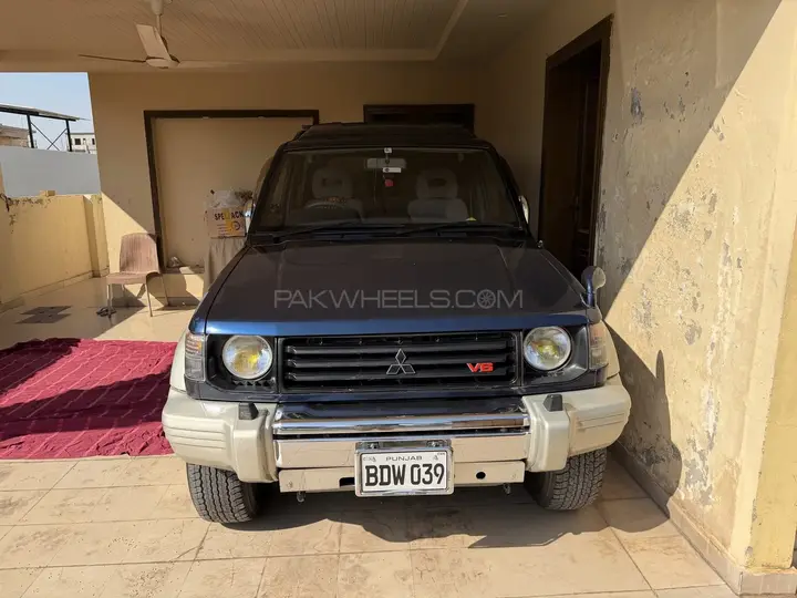 Mitsubishi Pajero