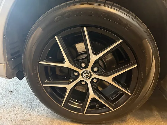Toyota Rav4 2017 photo 5