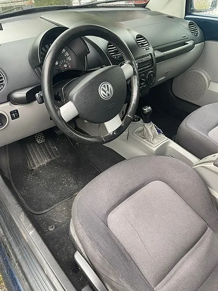 Volkswagen New Beetle 2004 photo 5