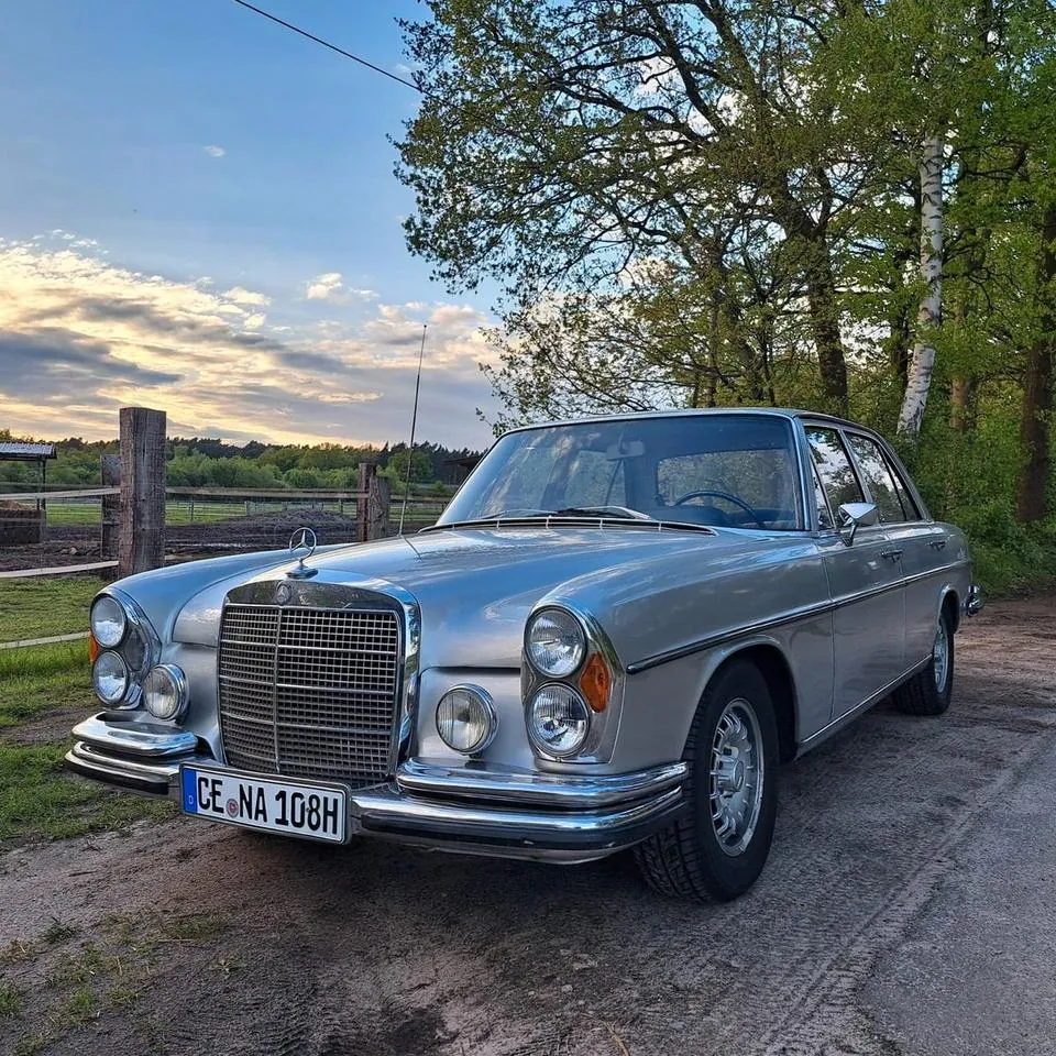 Mercedes-Benz 280 S