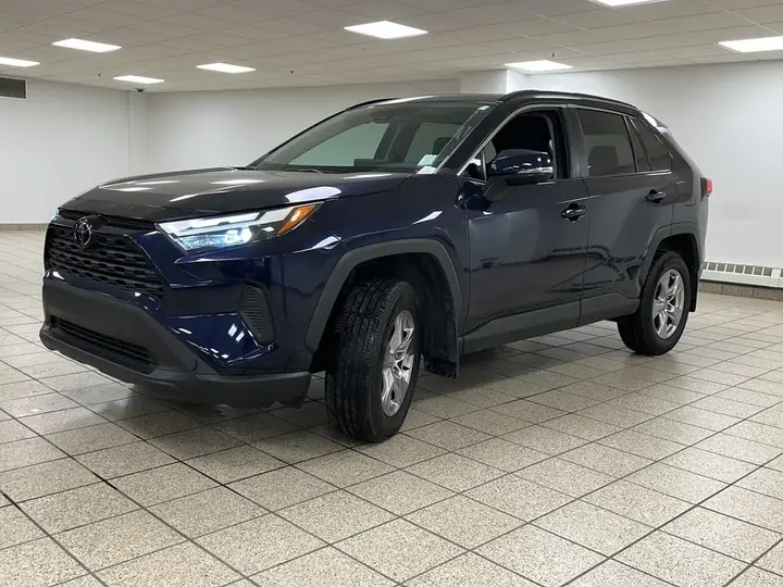 Toyota Rav4 2022 photo 2