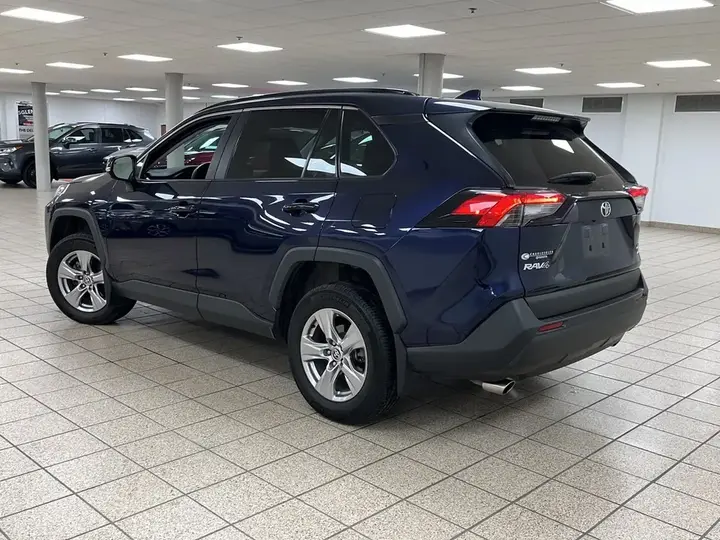 Toyota Rav4 2022 photo 4