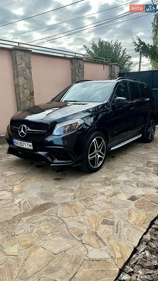 Mercedes-Benz Gle-Class 2018 photo 4