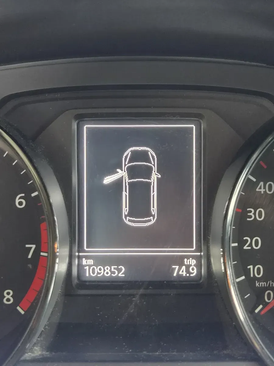 Volkswagen Polo 2016 photo 3