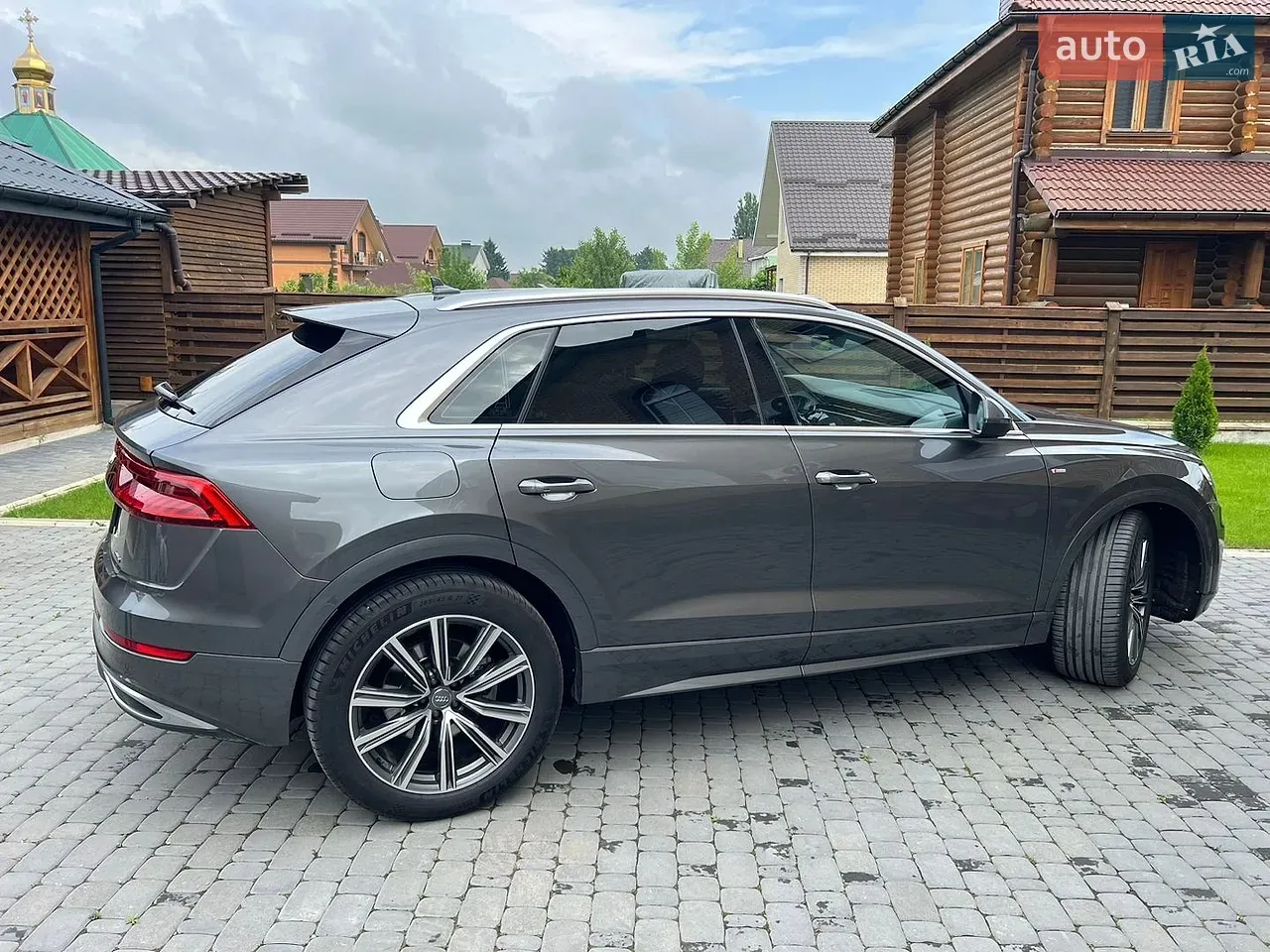 Audi Q8 2019 photo 4