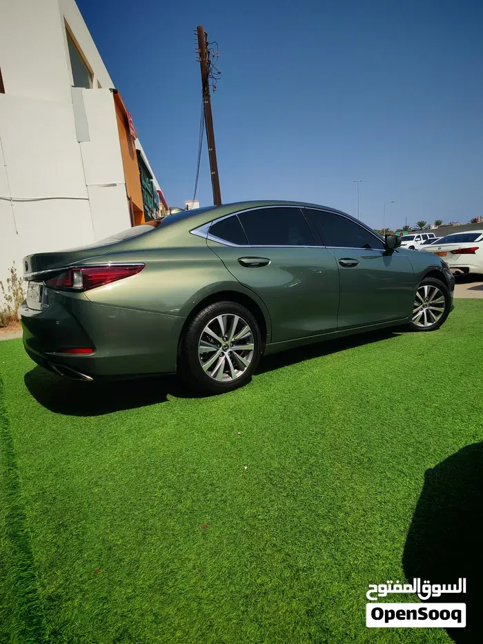 Lexus Es 350 2021 photo 4