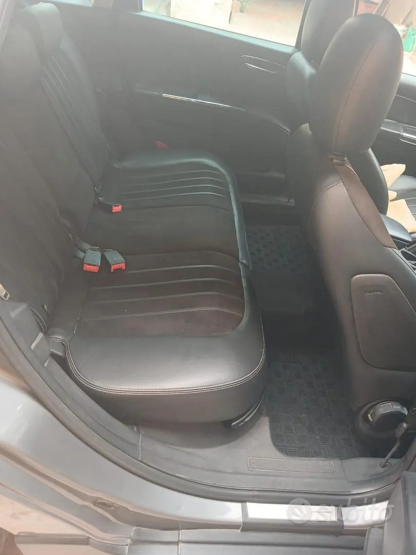 Lancia Delta 2010 photo 4