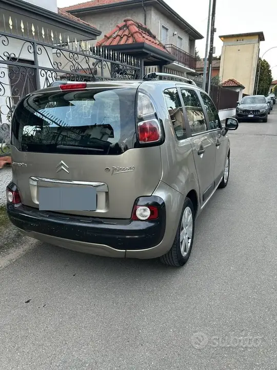 Citroen C3 Picasso 2012 photo 2
