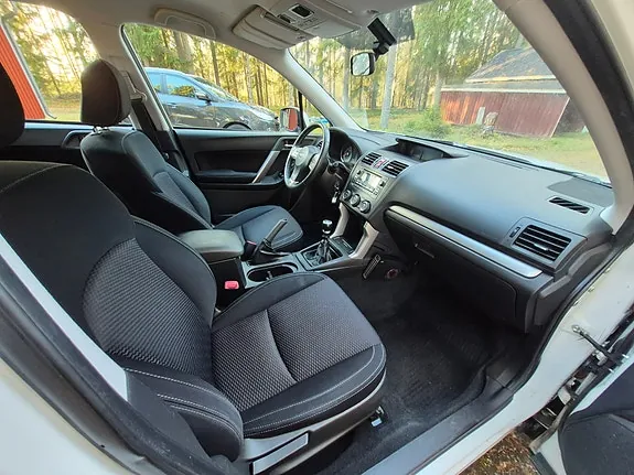 Subaru Forester 2014 photo 5