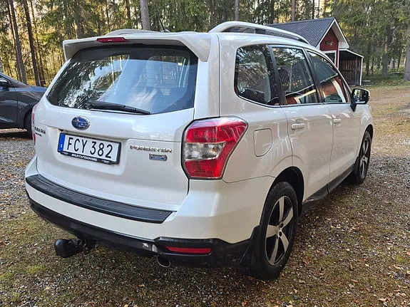 Subaru Forester 2014 photo 3