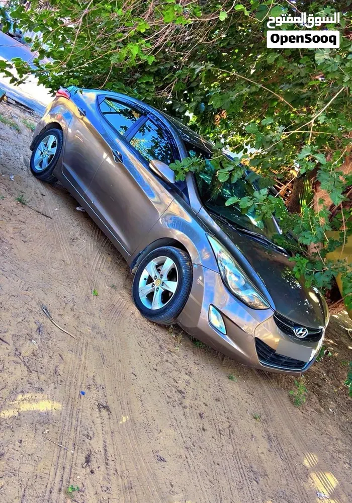 Hyundai Elantra 2012 photo 5