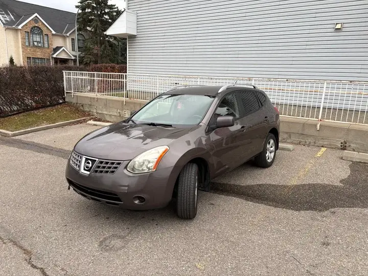 Nissan Rogue 2009 photo 2