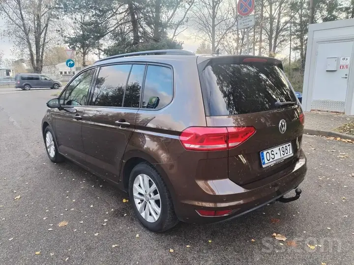 Volkswagen Touran 2015 photo 3