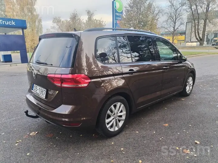 Volkswagen Touran 2015 photo 5