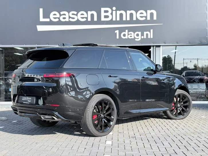 Land Rover Range Rover Sport 2025 photo 2