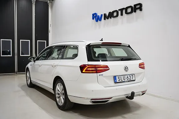 Volkswagen Passat 2018 photo 5