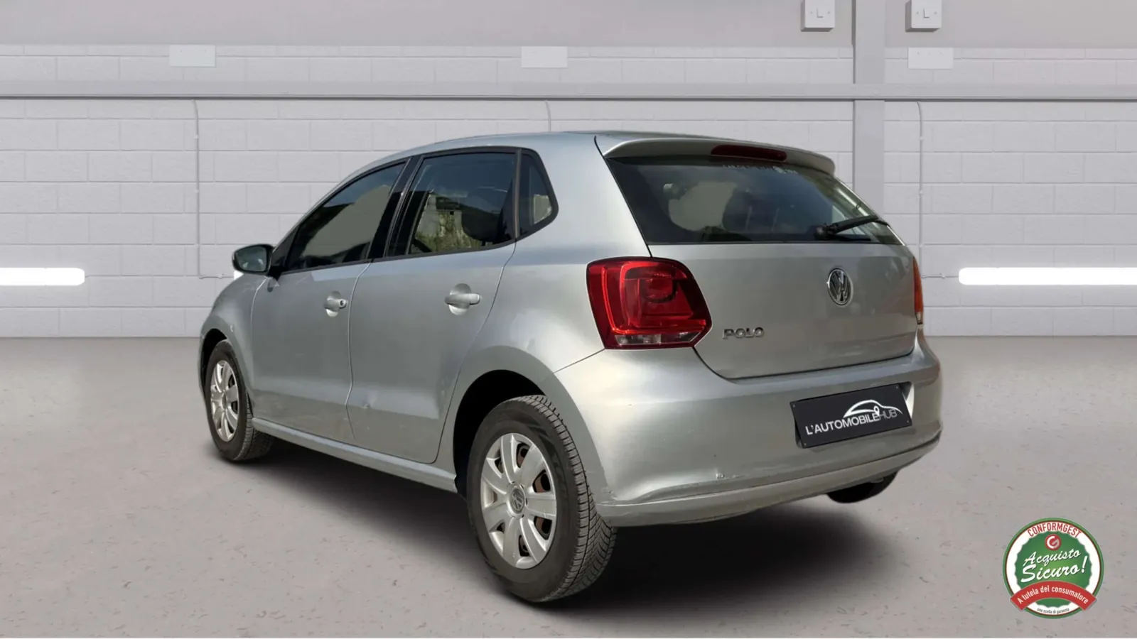 Volkswagen Polo 2010 photo 3