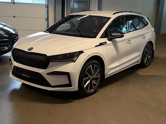 Skoda Enyaq 2022 photo 2