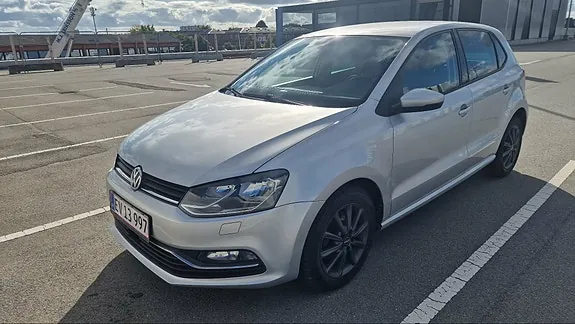 Volkswagen Polo 2017 photo 2