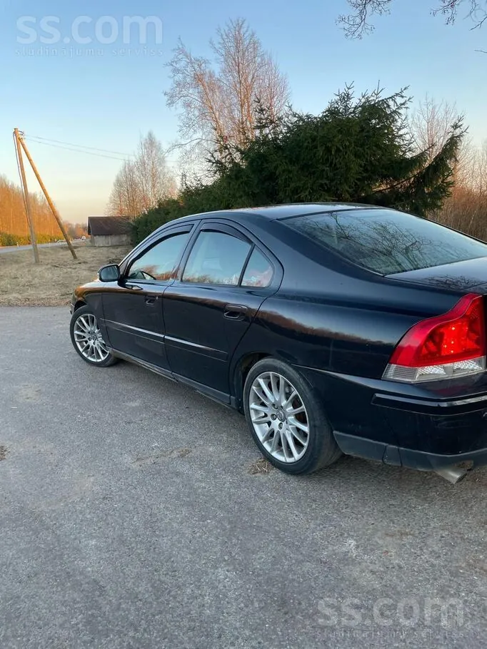 Volvo S60 2008 photo 3