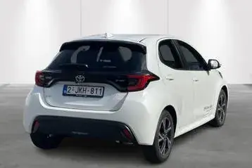 Toyota Yaris 2026 photo 2