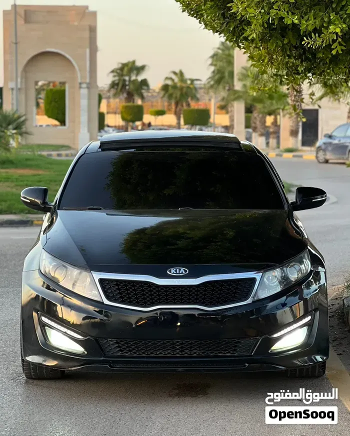 Kia K5 2012 photo 5