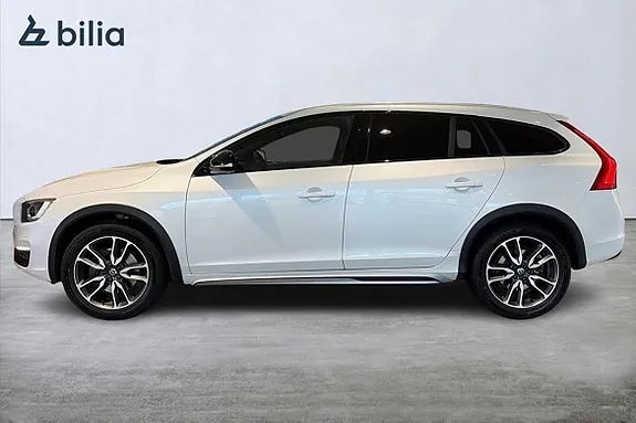 Volvo V60 Cross Country 2017 photo 5
