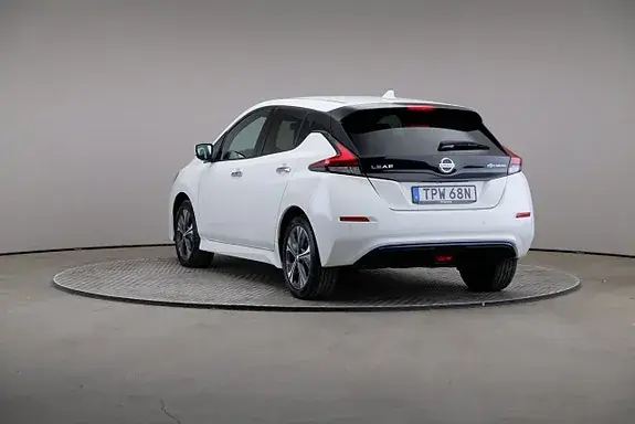 Nissan Leaf 2022 photo 2