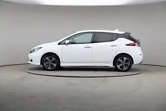 Nissan Leaf 2022 photo 4