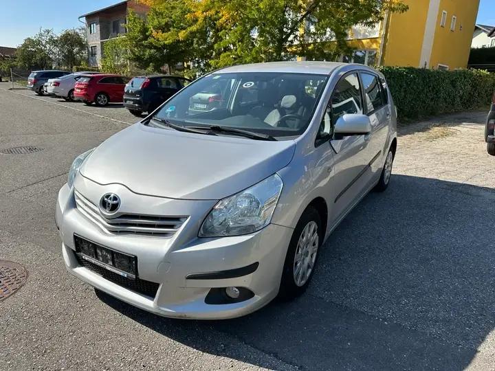 Toyota Verso