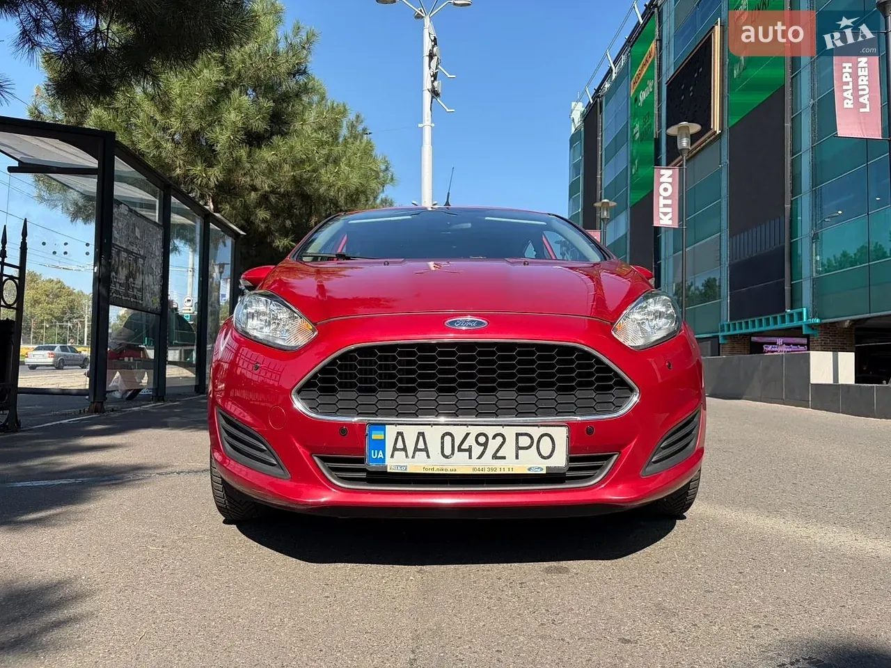 Ford Fiesta 2016 photo 2