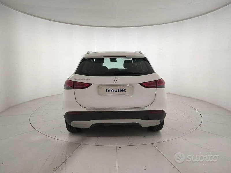Mercedes-Benz Gla 2021 photo 3